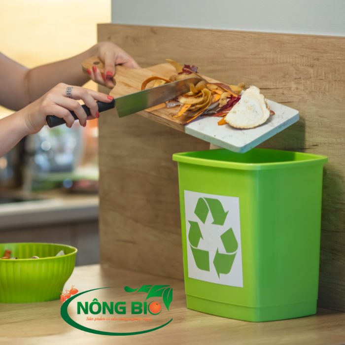 Tận dụng rác thải nhà bếp làm phân hữu cơ